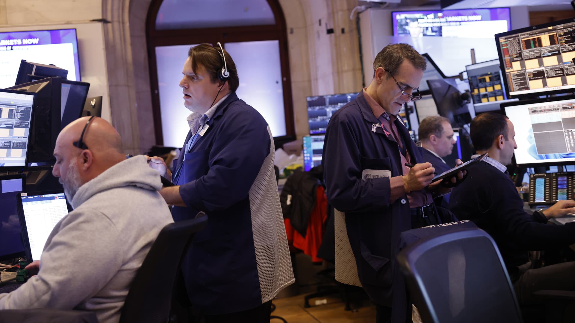 Top 10 S&P 500 stock winners since Election Day | Cash Cow Loans