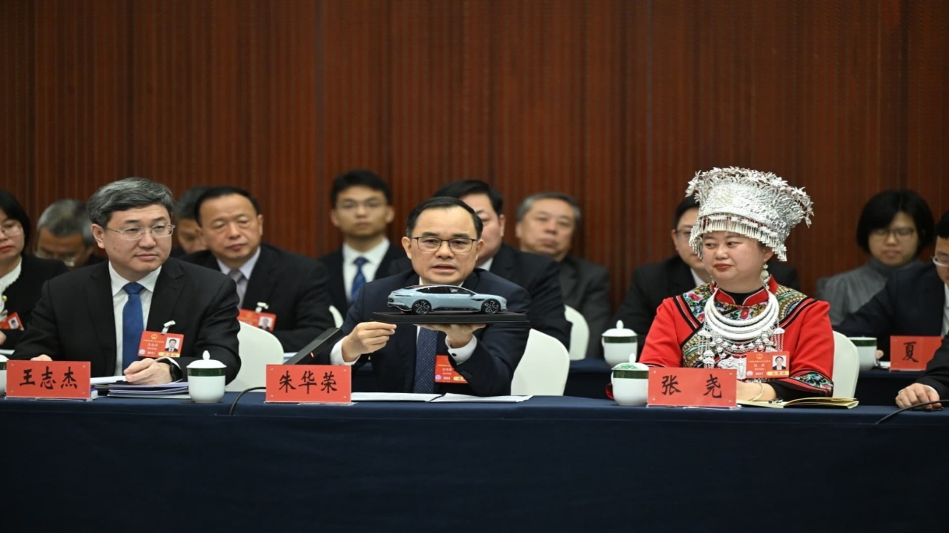 DeepSeek AI cranks open the spigots on Chinese venture capital | Cash Cow Loans