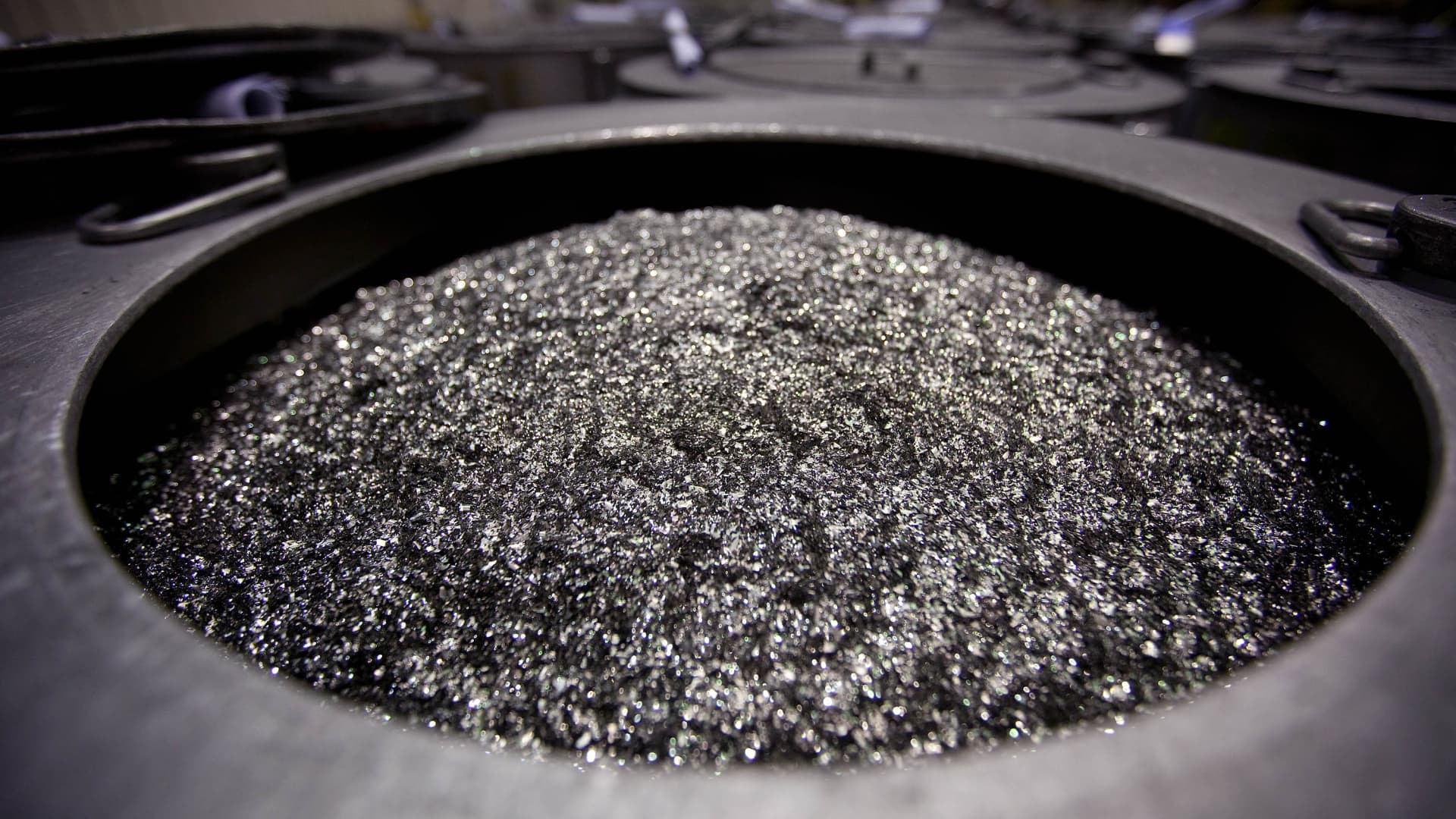 The West is recycling rare earths to escape China’s grip — but it’s not enough | Cash Cow Loans
